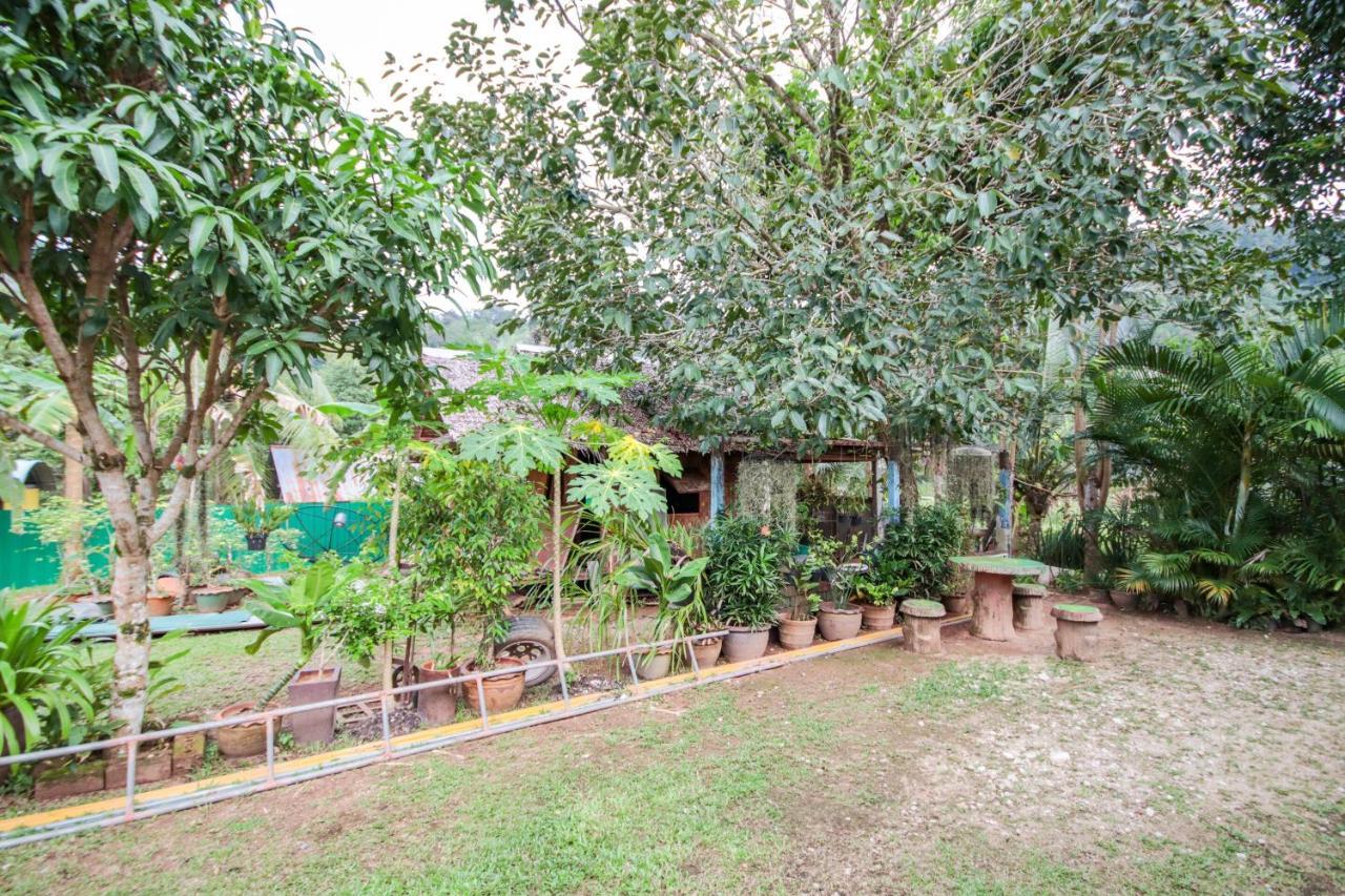 Oyo 75312 Banana Lodge Кхаулак Экстерьер фото